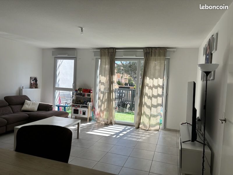 Appartement à louer, 64m², Martigues