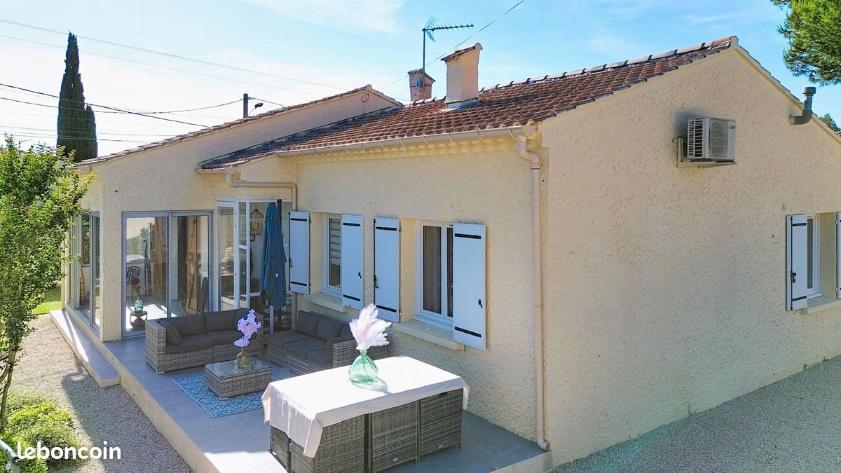 Maison à vendre, 95m², Pernes-les-Fontaines