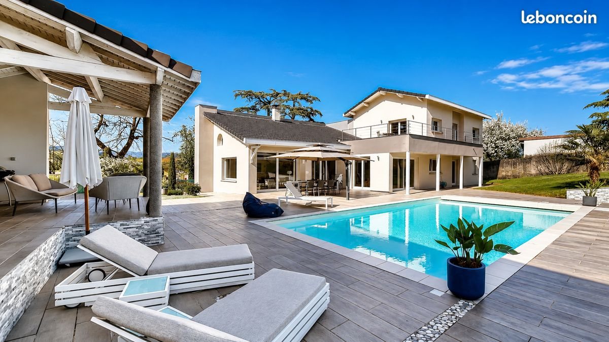 Maison à vendre, 237m², Rive-de-Gier