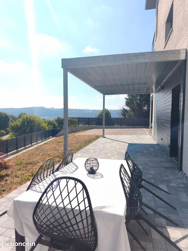 Appartement à louer, 70m², Orchamps-Vennes