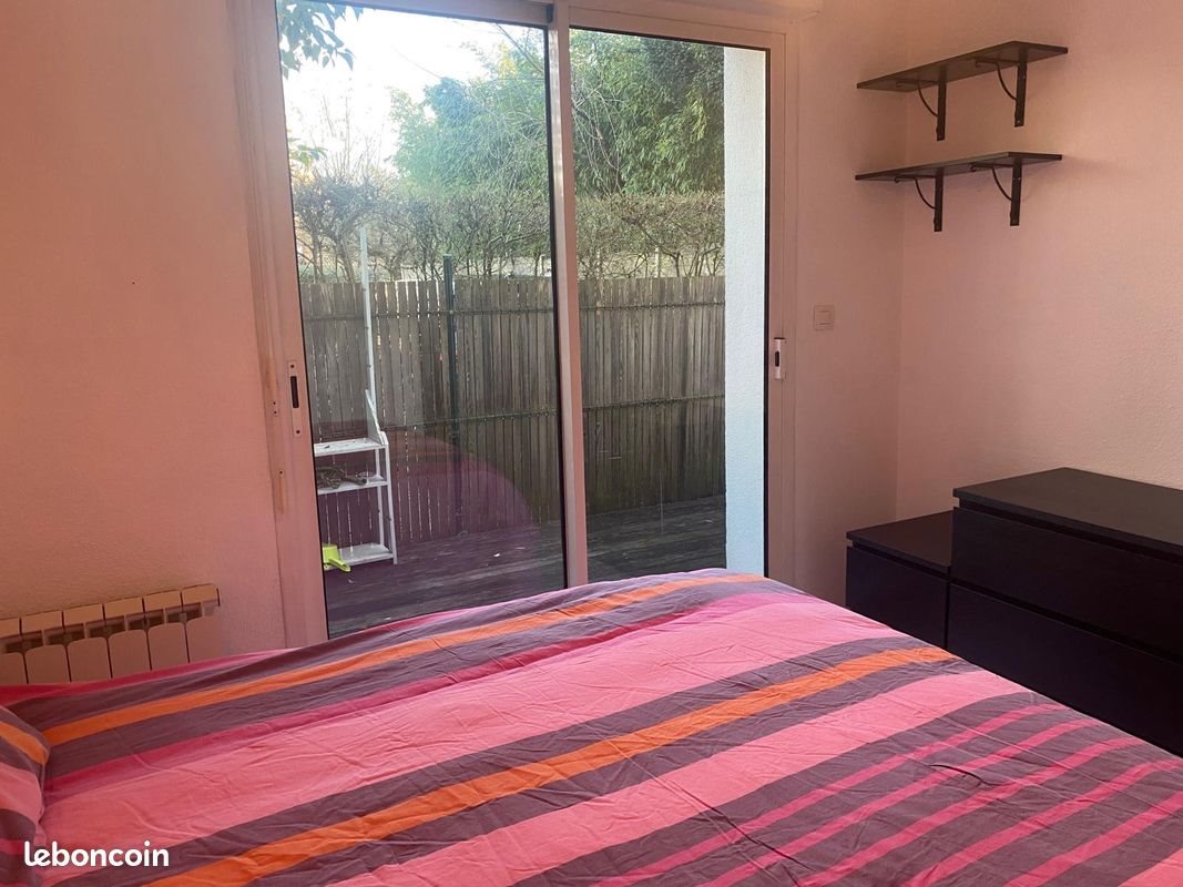 Appartement à louer, 38m², Talence