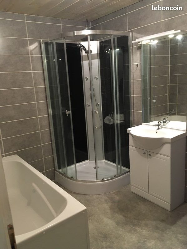Appartement à louer, 72m², Gilley