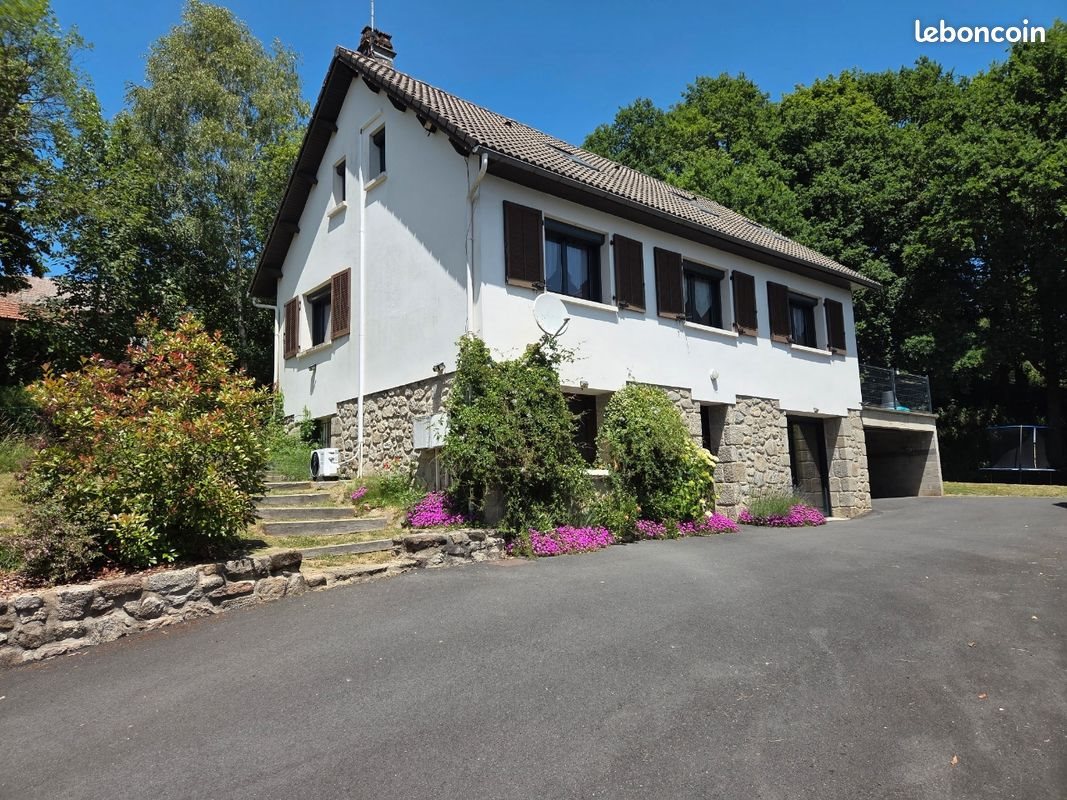 Maison à vendre, 110m², Ussel