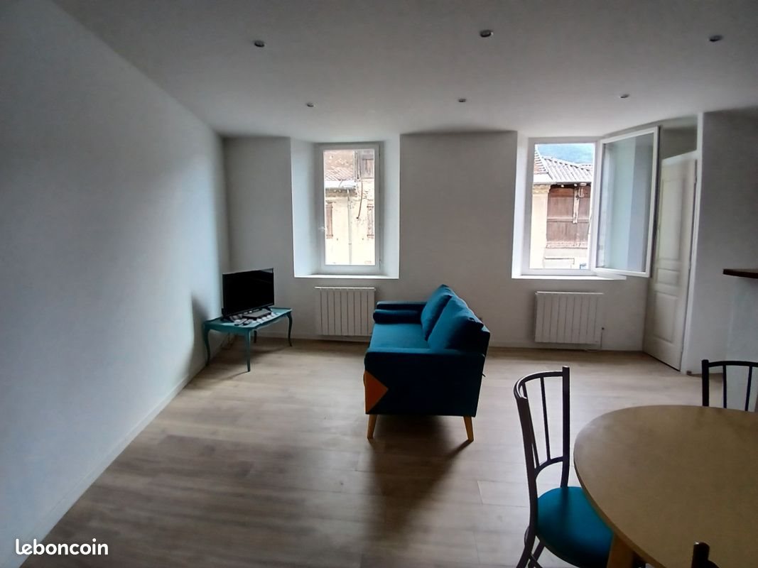 Appartement à louer, 39m², Remollon