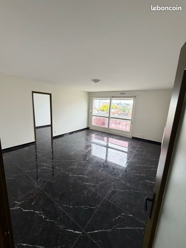 Appartement à louer, 99m², Troyes