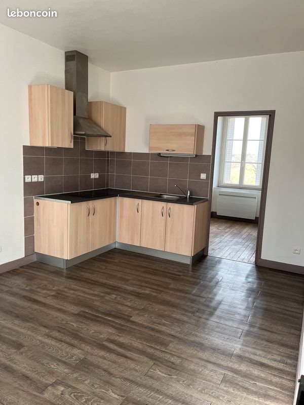 Appartement à louer, 30m², Pierre-Buffière