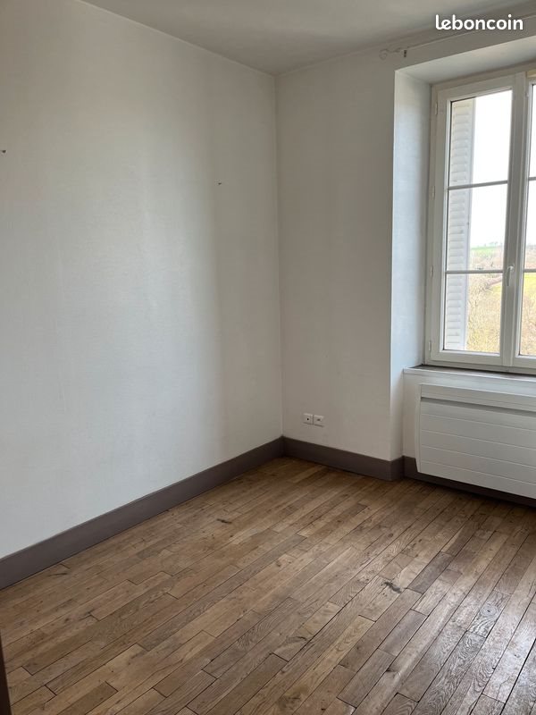 Appartement à louer, 30m², Pierre-Buffière