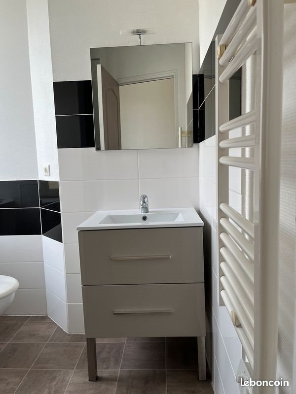 Appartement à louer, 30m², Pierre-Buffière