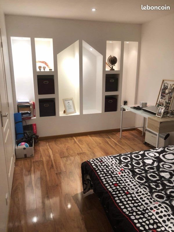 Appartement à louer, 70m², Mézériat