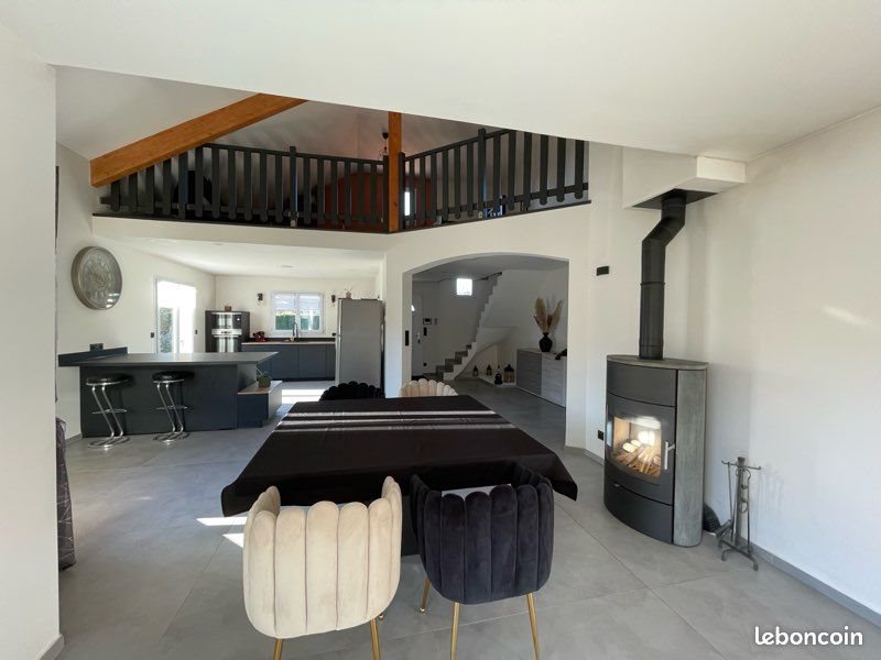 Maison à vendre, 160m², Beaucroissant