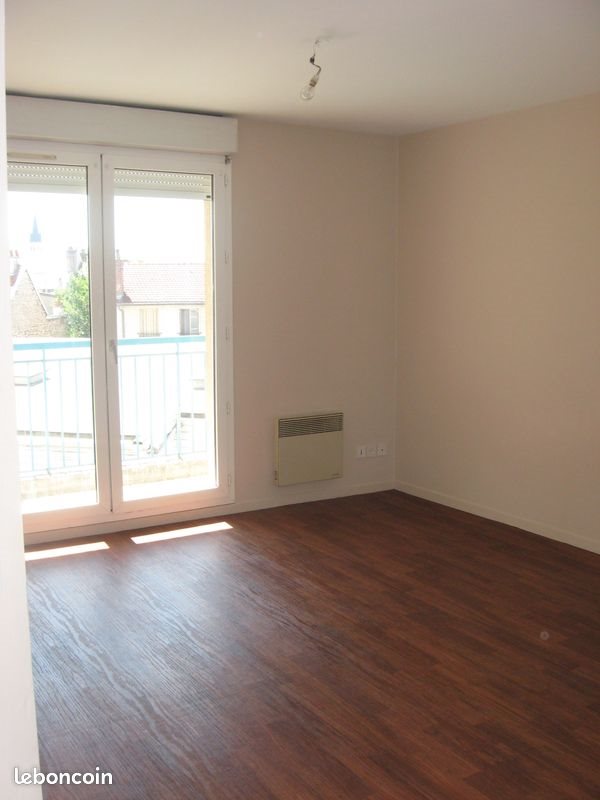 Appartement à louer, 24m², Reims