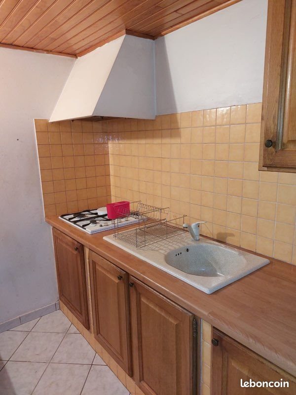 Appartement à louer, 18m², Peypin