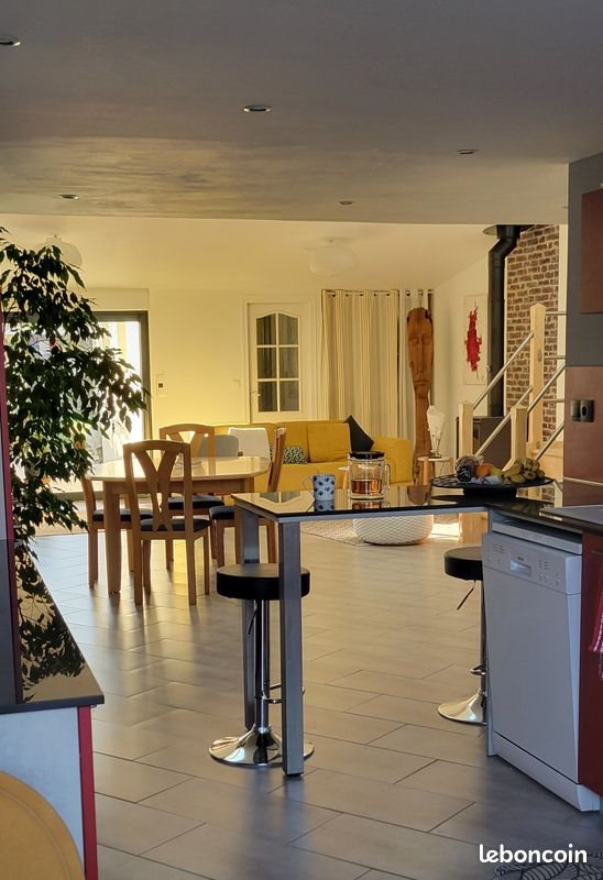 Maison à louer, 85m², Rochefort