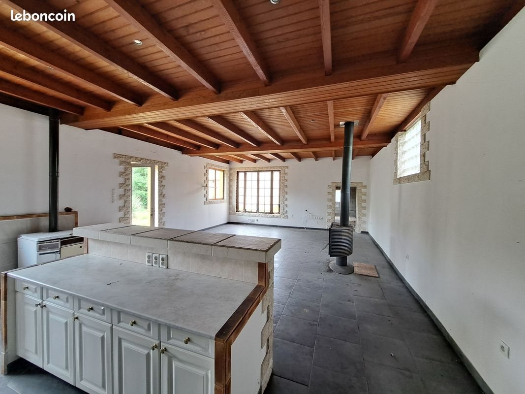 Maison à vendre, 110m², Saint-Yzan-de-Soudiac