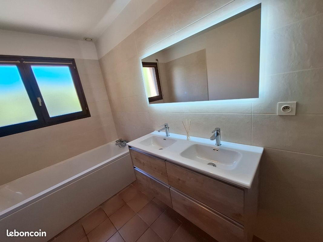Maison à vendre, 150m², Ornans