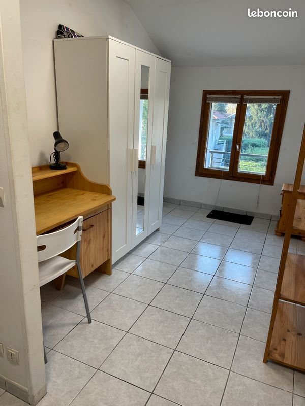 Appartement à louer, 25m², Gières