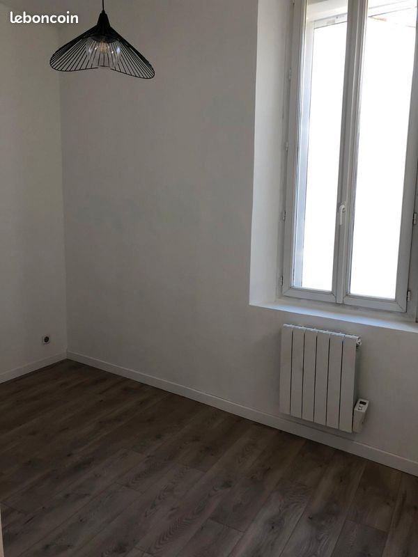 Appartement à louer, 39m², Marseille 8ème