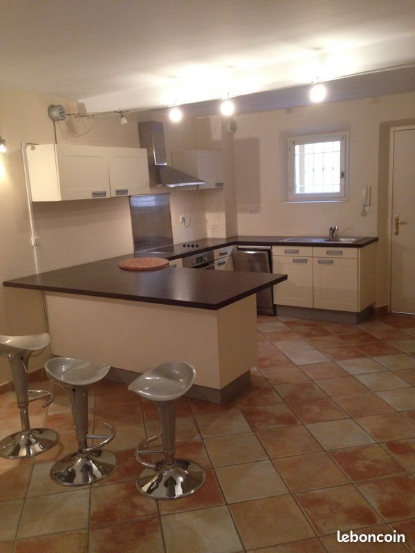 Appartement à louer, 51m², Saint-Cannat