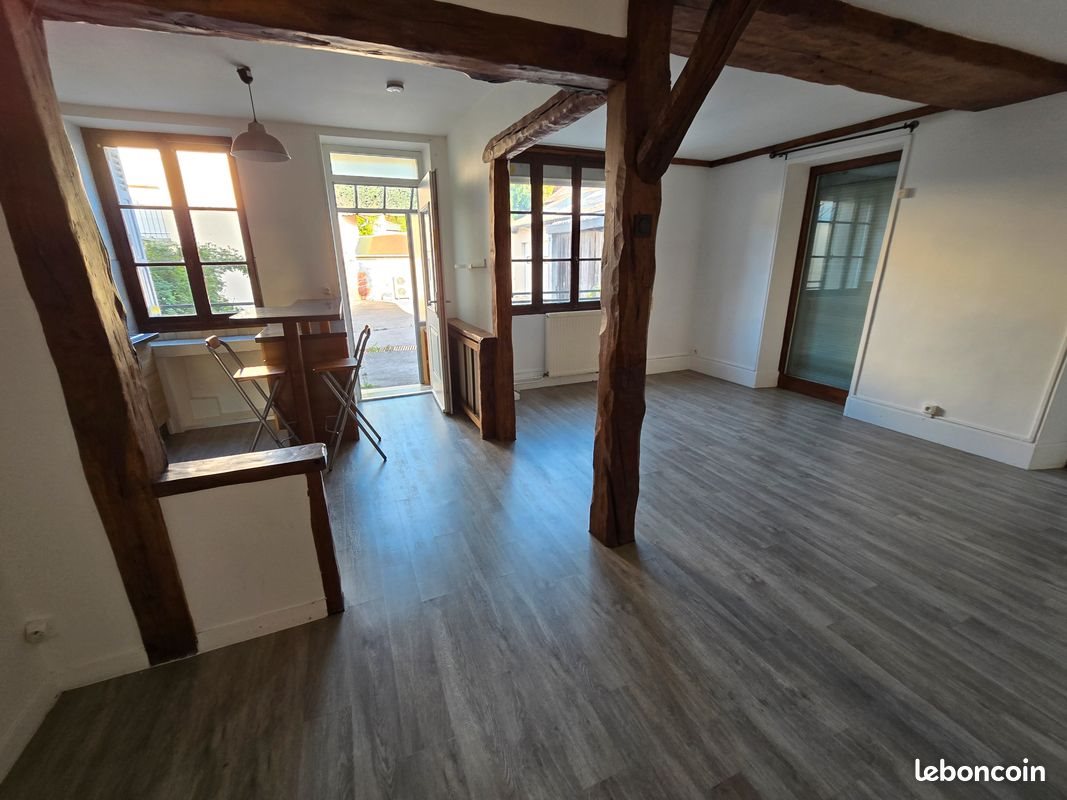 Appartement à louer, 65m², Guerville