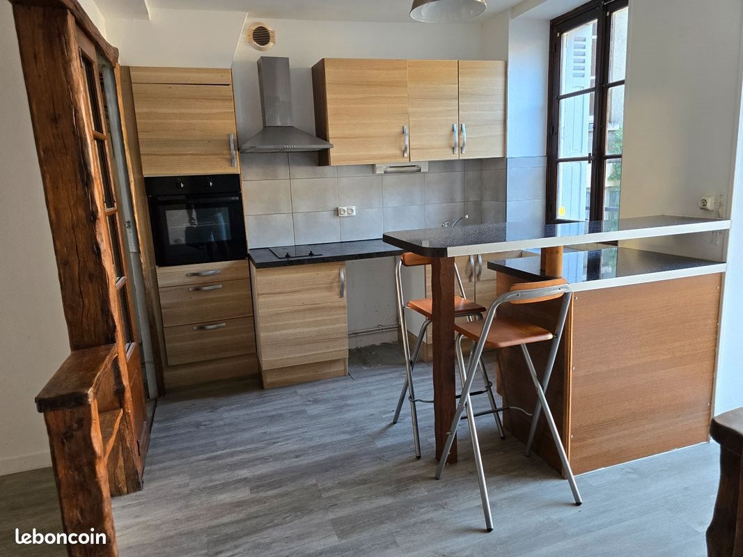Appartement à louer, 65m², Guerville