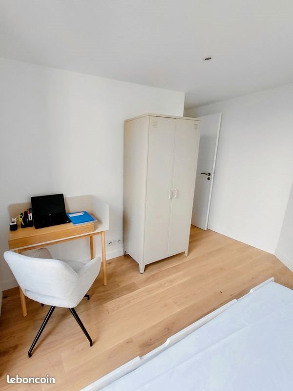 Appartement à louer, 67m², Puteaux