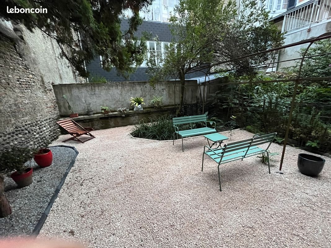 Appartement à louer, 35m², Pau