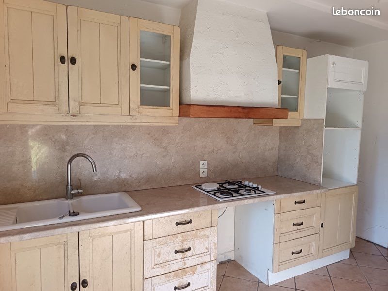 Appartement à louer, 45m², Le Chambon-Feugerolles