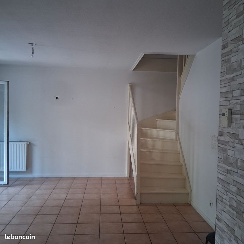 Maison à louer, 80m², Meyzieu