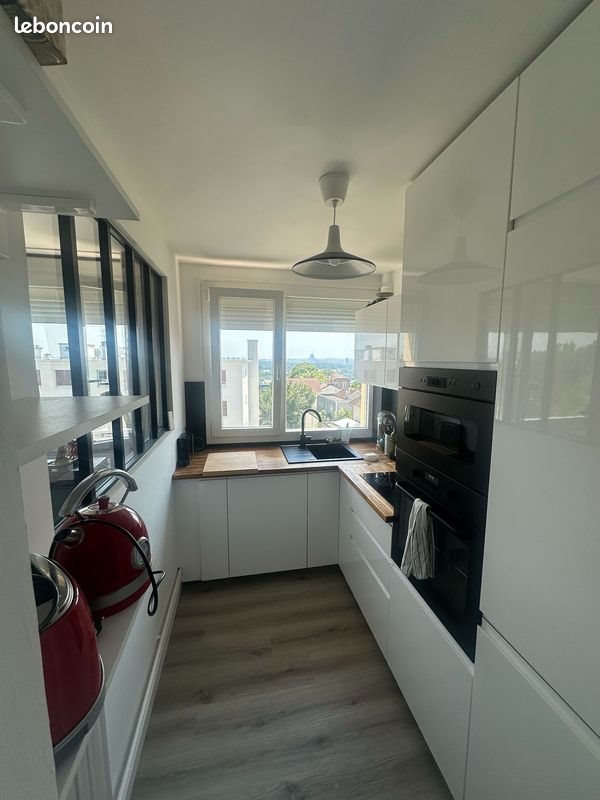 Appartement à vendre, 34m², Suresnes