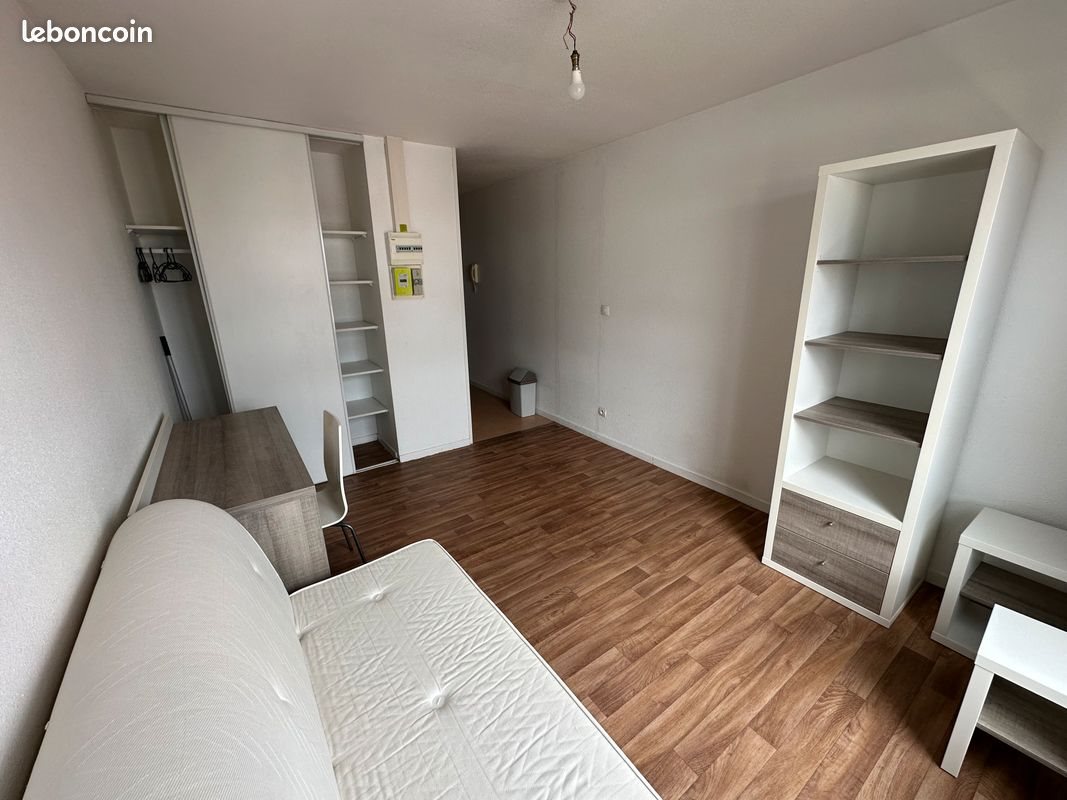 Appartement à louer, 18m², Lille