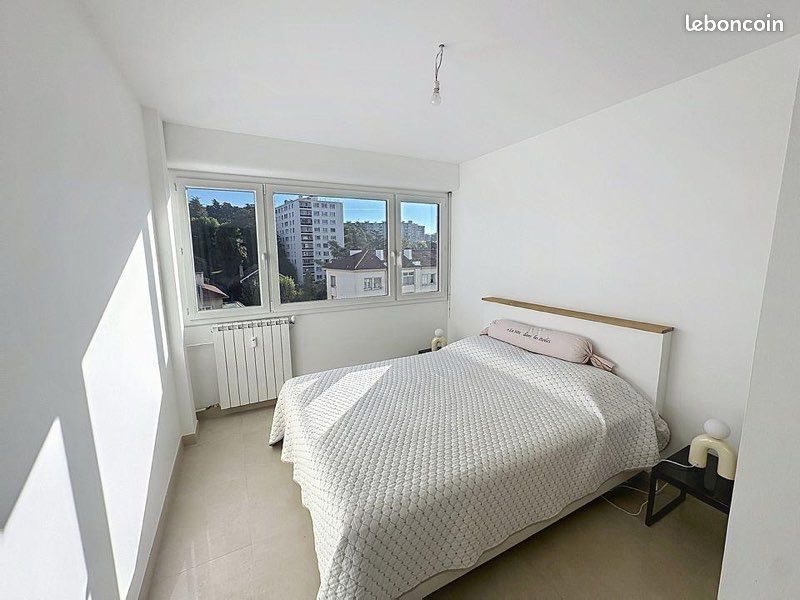 Appartement à louer, 90m², Saint-Étienne