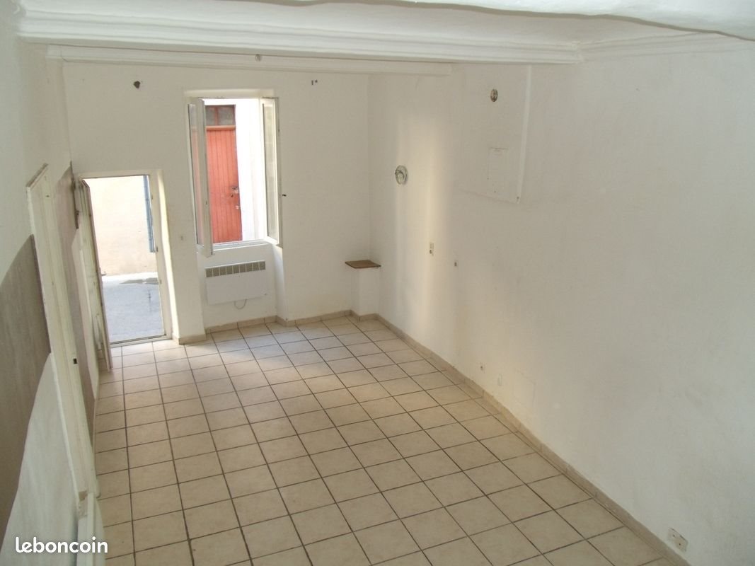 Appartement à louer, 77m², Cadenet