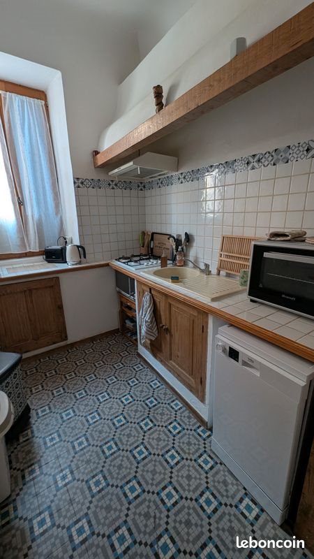 Appartement à louer, 77m², Cadenet