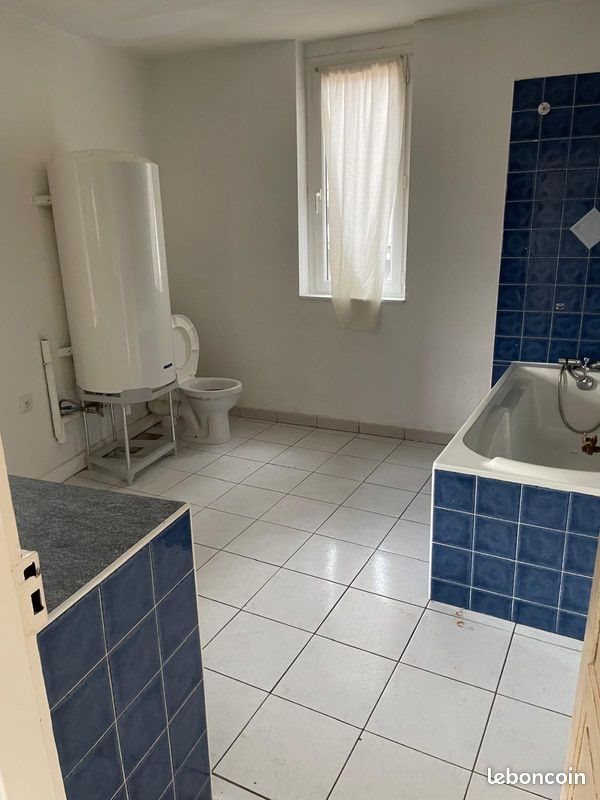 Appartement à louer, 72m², Tarascon-sur-Ariège
