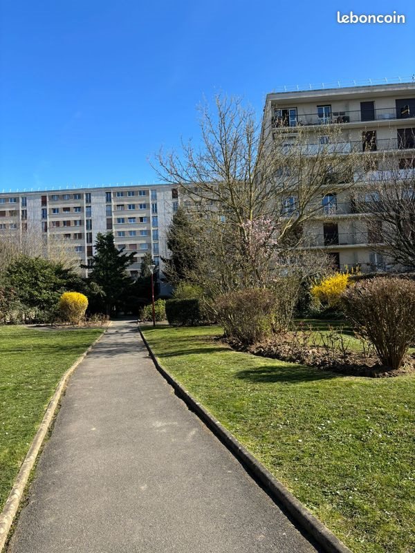Appartement à louer, 62m², Fresnes
