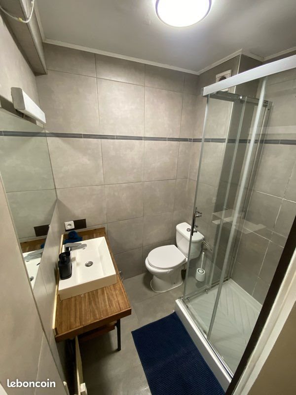 Appartement à louer, 26m², Antibes