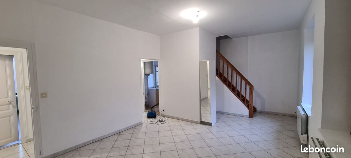 Appartement à louer, 90m², La Machine