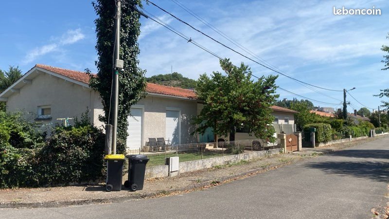 Maison à louer, 100m², Montaigu-de-Quercy