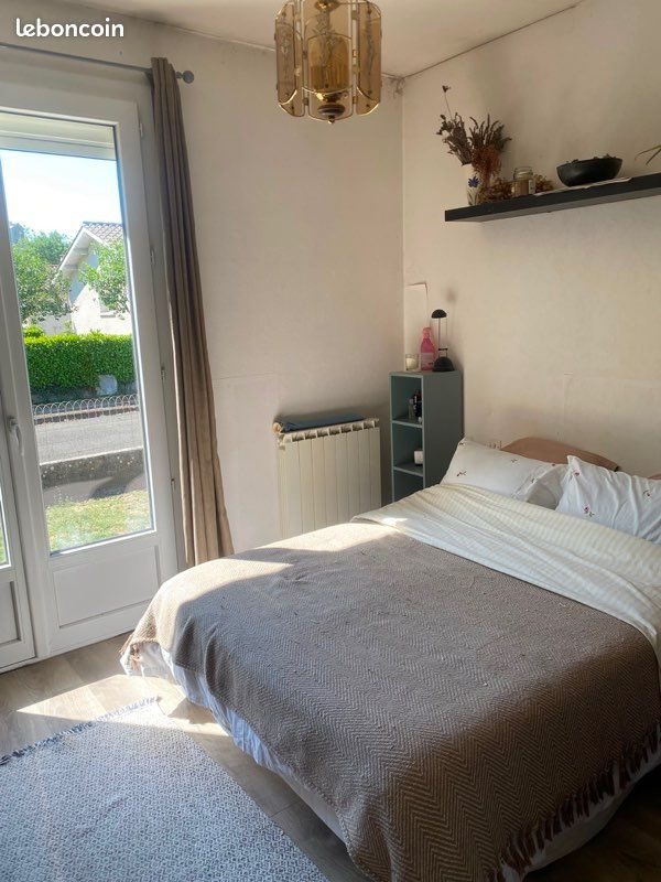 Maison à louer, 100m², Montaigu-de-Quercy