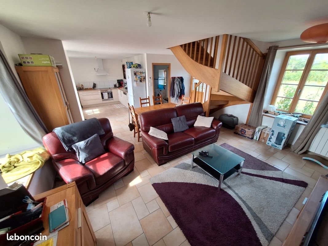 Maison à louer, 73m², Pléguien