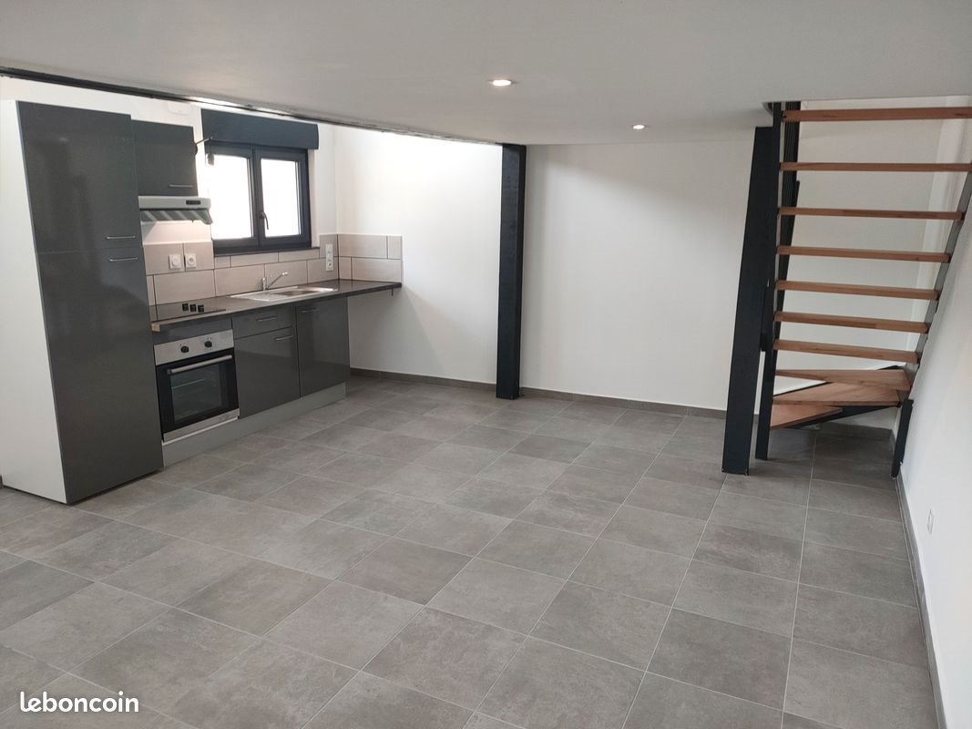 Appartement à louer, 40m², Le Longeron