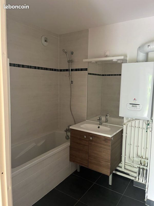 Appartement à louer, 45m², Lesquin
