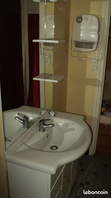 Appartement à louer, 22m², Saint-Max