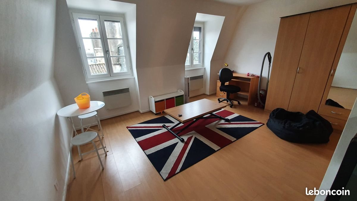 Appartement à louer, 29m², Poitiers