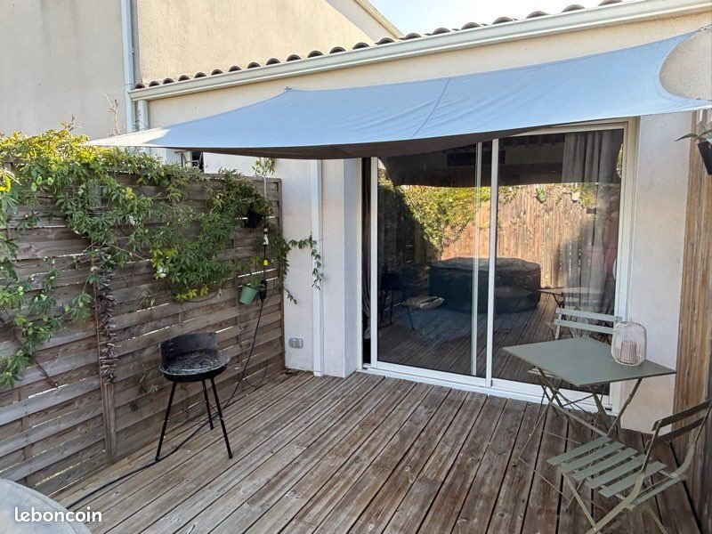 Appartement à louer, 28m², Aimargues