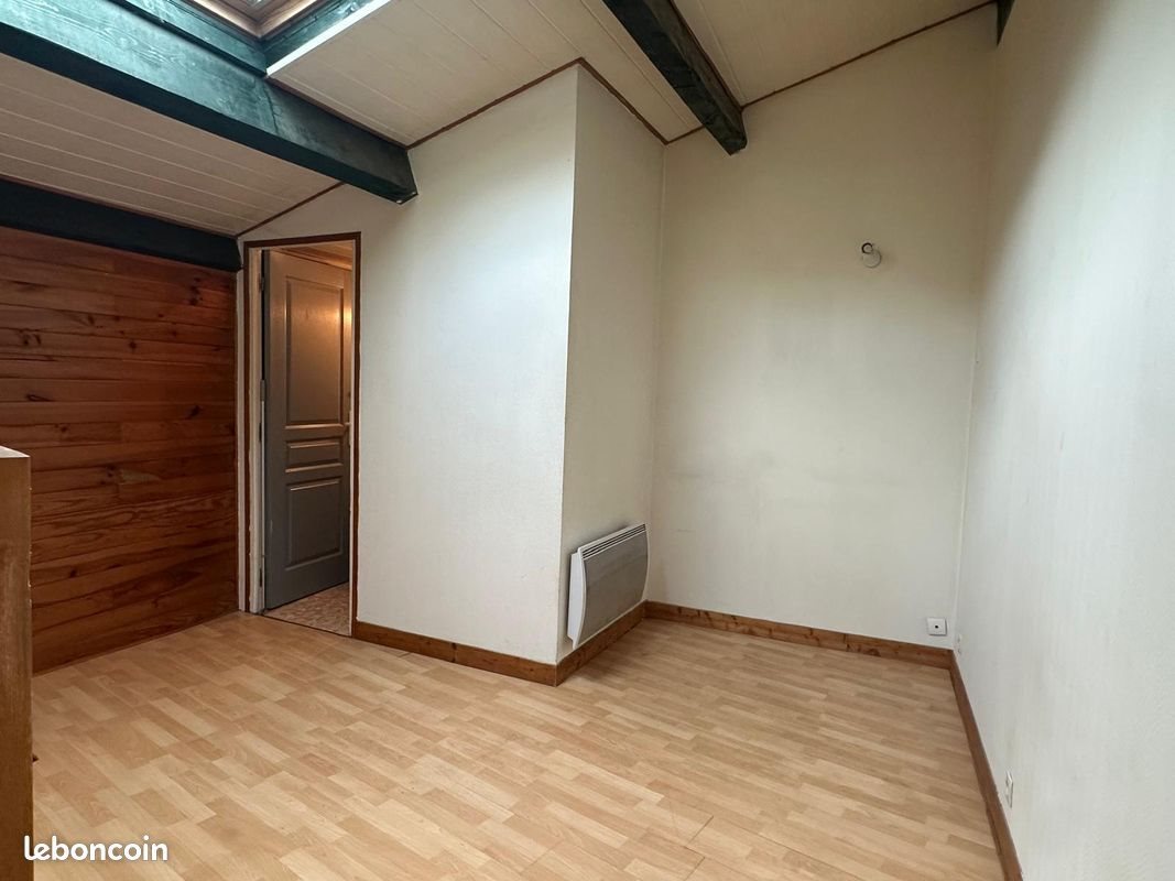 Maison à louer, 45m², Volvic