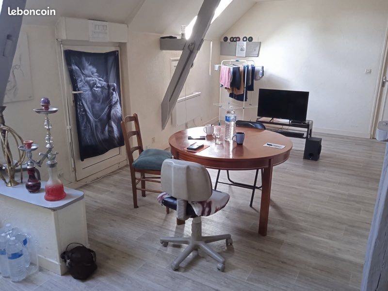 Appartement à louer, 71m², Dangé-Saint-Romain
