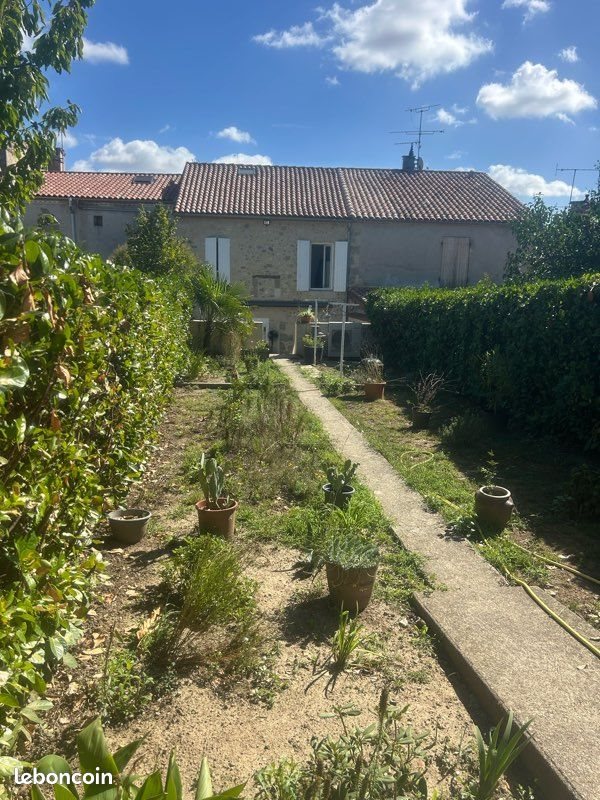 Maison à louer, 160m², Nérac