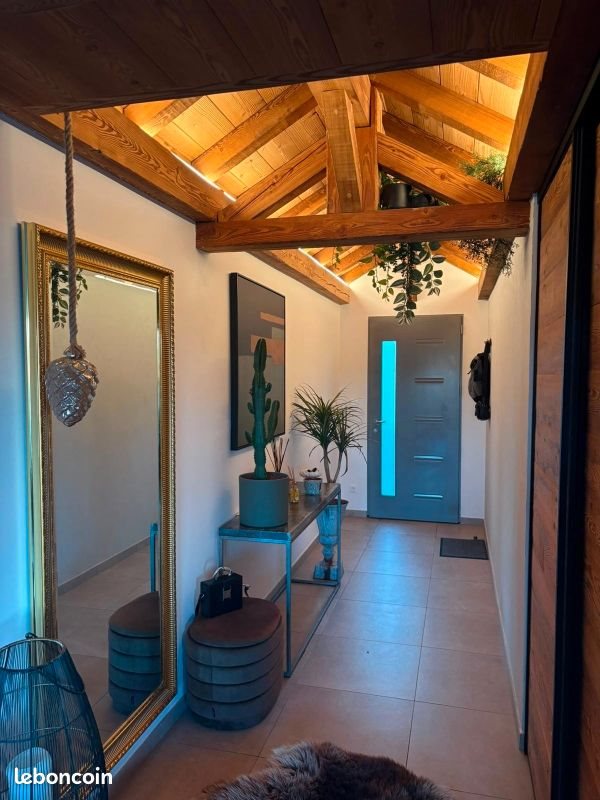 Appartement à louer, 85m², Orchamps-Vennes