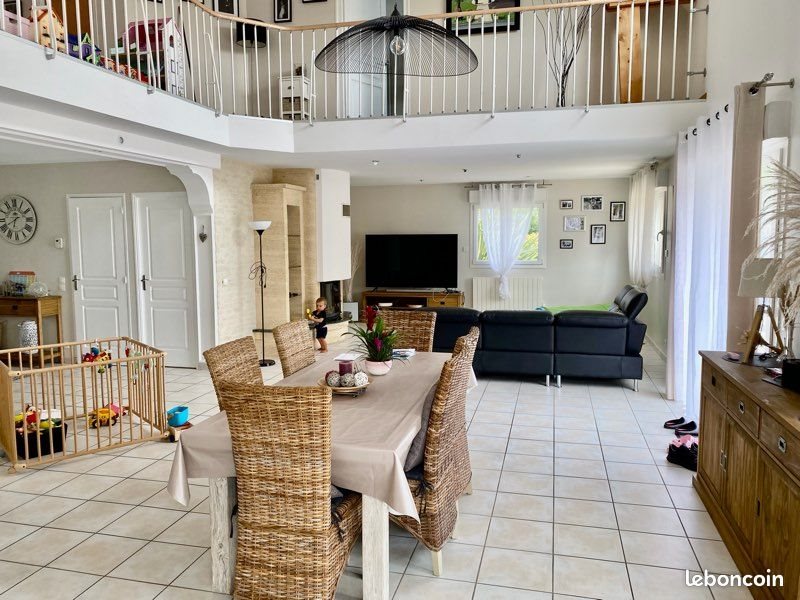 Maison à vendre, 232m², Sannerville